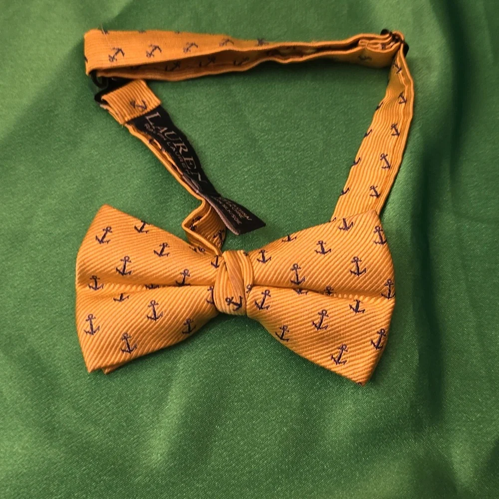 Bow Tie